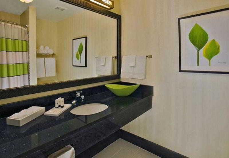 Fairfield Inn And Suites Нью-Баффало Екстер'єр фото